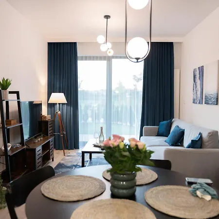 Apartman Near The Beach, *