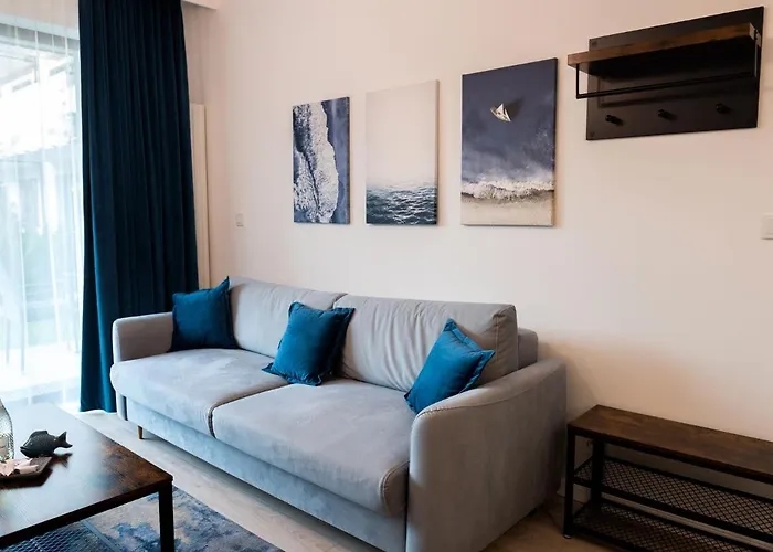 アパート Near The Beach, *